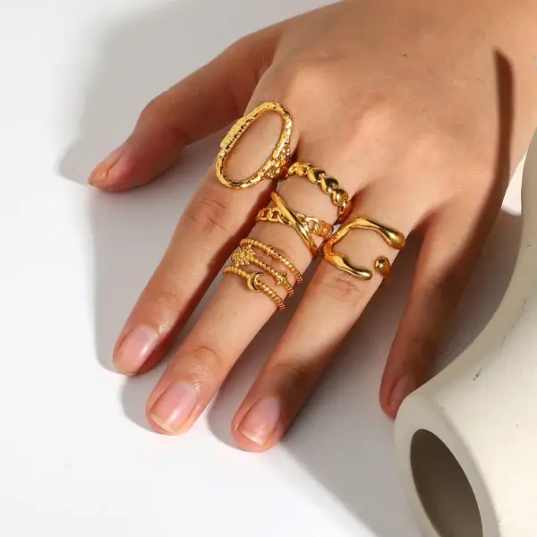 Wholesale PVD Coated Real Gold Plated Geometric 304 Stainless Steel Retro Vacation Commute Waterproof Non Tarnish Rings