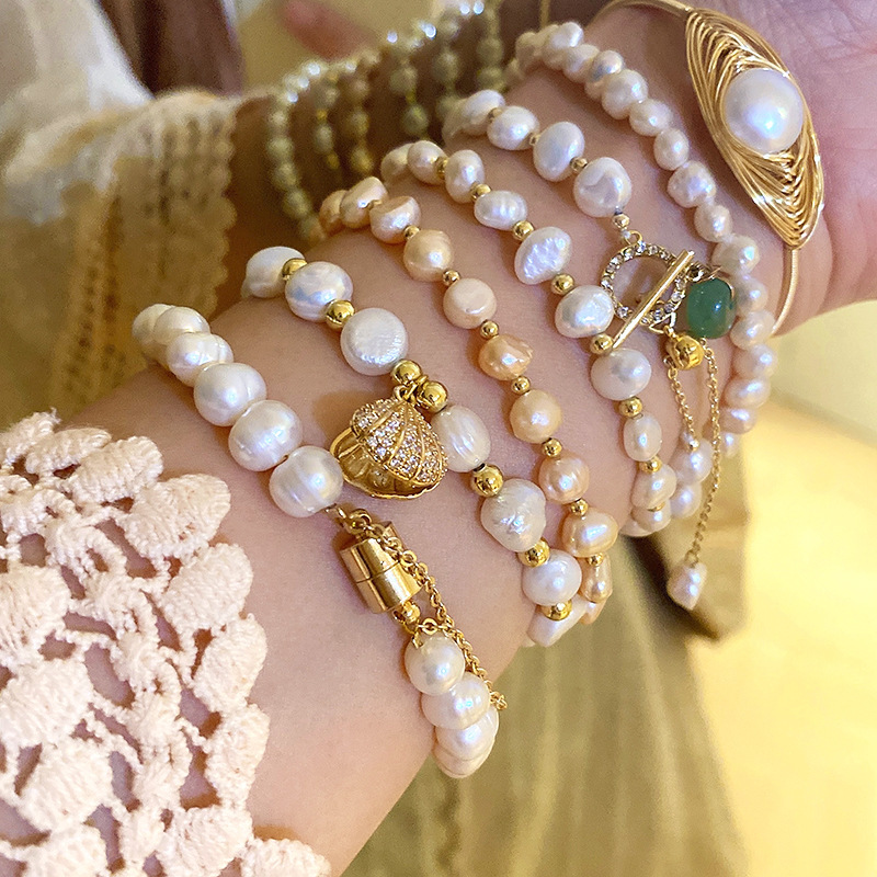 Wholesale French Versatile Freshwater Pearl Round Bead Fishtail Bracelet, Fashionable Light Luxury Temperament Bracelet, Niche High-End Jewelry for Wo
