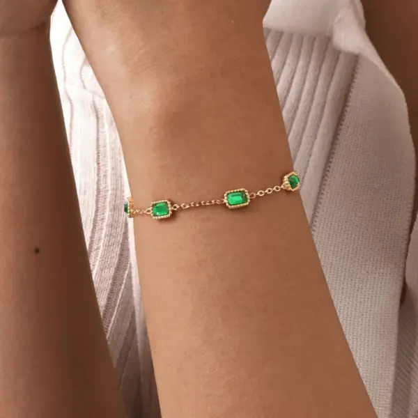 Wholesale PVD Coated Real Gold Plated 18K Gold Square 201 Stainless Steel IG Style Waterproof Non Tarnish Bracelets Earrings Necklace