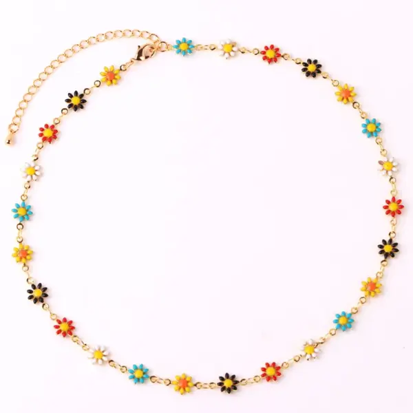Wholesale Fashion Flower Brass Gold Plated Necklace In Bulk