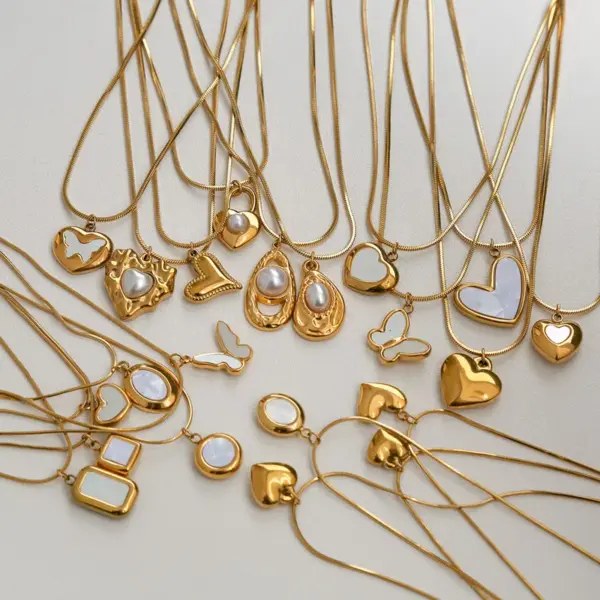 Ion Plating (IP) Electrocardiogram Heart Shape Butterfly 304 Stainless Steel Elegant Modern Style Waterproof Non Tarnish 304 Stainless Steel Lobster Trigger Clasp Closure Pendant Necklace