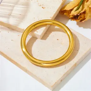Hollow Gold Bracelet