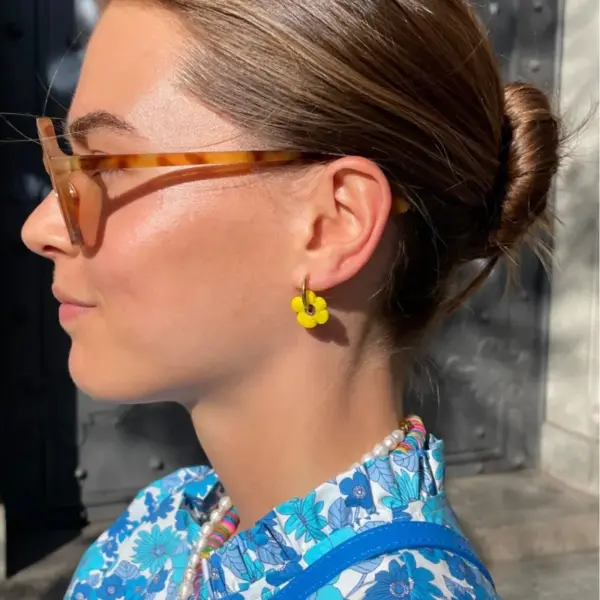 Wholesale Ion Plating (IP) Real Gold Plated 18K Gold Flower 304 Stainless Steel Cute Romantic Artistic Waterproof Non Tarnish Earrings