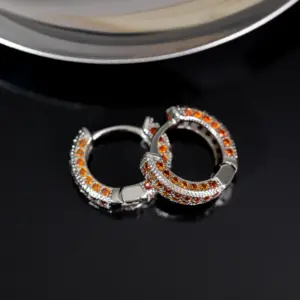 White Gold-Red Diamond (1 Pair)