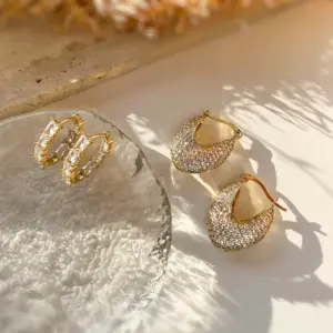 Wholesale 1 Pair Elegant Luxurious Shiny V Shape Plating Hollow Out Inlay Copper Zircon 18k Gold Plated Earrings