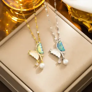 Wholesale PVD Coated Real Gold Plated Butterfly Stainless Steel Simple Style Classic Style Waterproof Non Tarnish Pendant Necklace