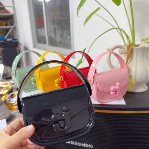 oly-ef1a85a797d8f6bb759b1e8715adfe76 Wholesale 2025 Cross-Border New Hot Selling J Letter Jelly Bag Satchel One-Shoulder Cross-Body Kidsren's Bag Pvc Bag Coin Purse