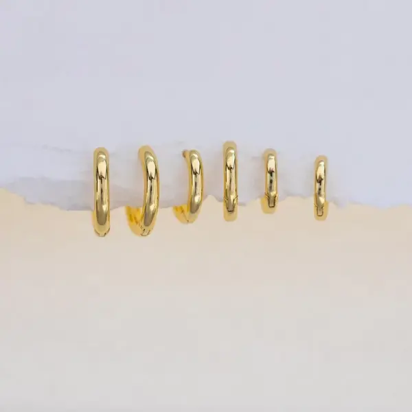 Wholesale Simple Style Geometric Brass No Inlaid Copper Earrings