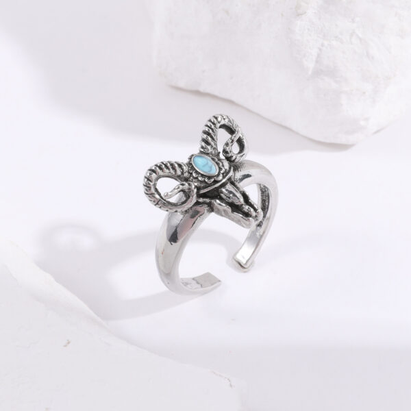 Wholesale Zhongyi jewelry cross-border personality Western style blue turquoise alloy sheep head ring for men