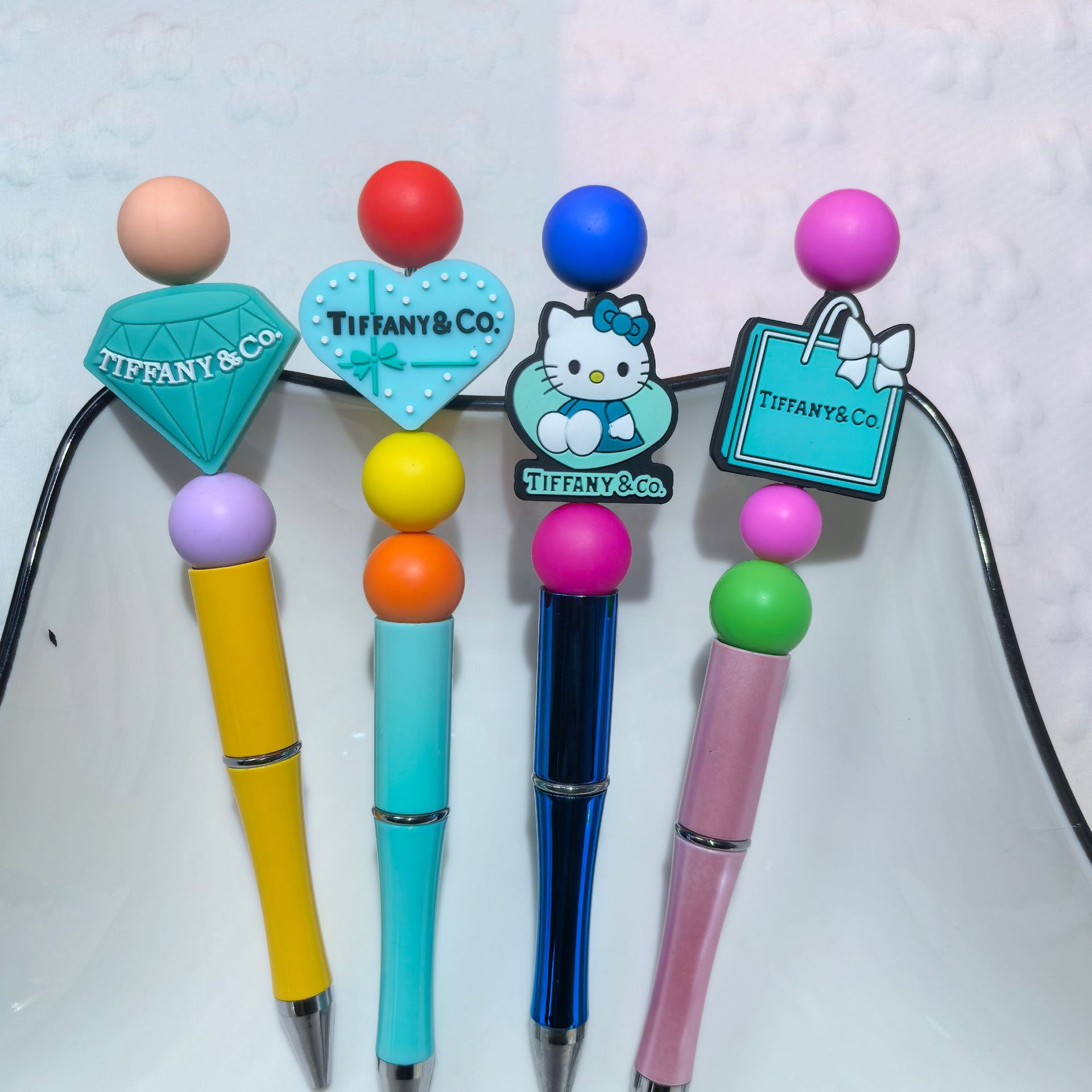 Wholesale Cross-Border Hot-Selling New Products, Imitation Big-Name Silicone Cartoon Beads, Beaded Beads, Factory Wholesale, Ready Stock