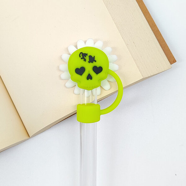 Wholesale New 10mm food-grade silicone straw cap, dustproof Halloween straw stopper, Stanley accessory straw cover