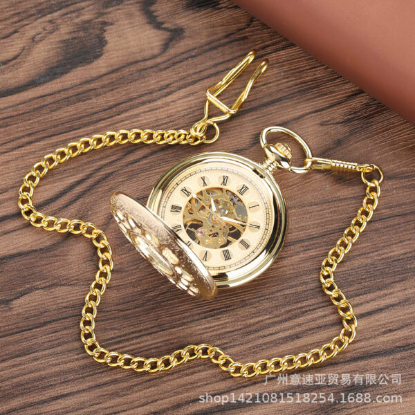Wholesale Fashionable Golden Roman Lettering Hollow Petals Retro Mechanical Pocket Watch Wholesale Hot Selling Casual Gift Pocket Watch for Men and Women