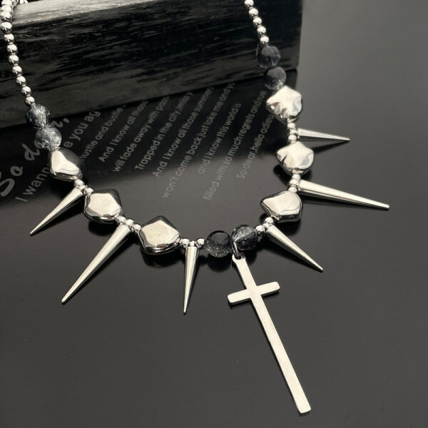 Wholesale Cross Rivets Exaggerated Punk Necklace for Men and Women Y2K Irregular Subculture Niche Chain Hip Hop Necklace Chain