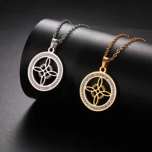 Wholesale Jewelry Simple Style Witches Knot Solid Color 304 Stainless Steel Zircon Inlay Pendant Necklace