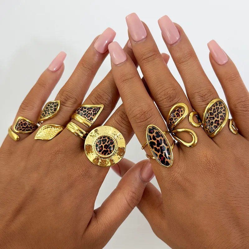 Adjustable Open Ring Stainless Steel Gold Plated Hollow Out Geometric Design Fashion Jewelry Aessory For Ladies Leopard Print
