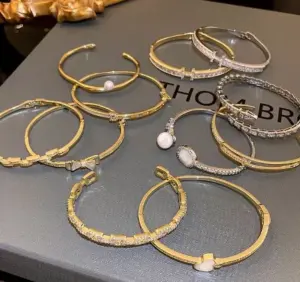 Wholesale Simple Style Letter Solid Color Copper Zircon Bangle In Bulk