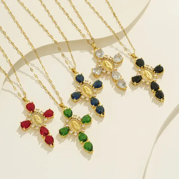 Wholesale PVD Coated Real Gold Plated Cross Stainless Steel Elegant Waterproof Non Tarnish Pendant Necklace