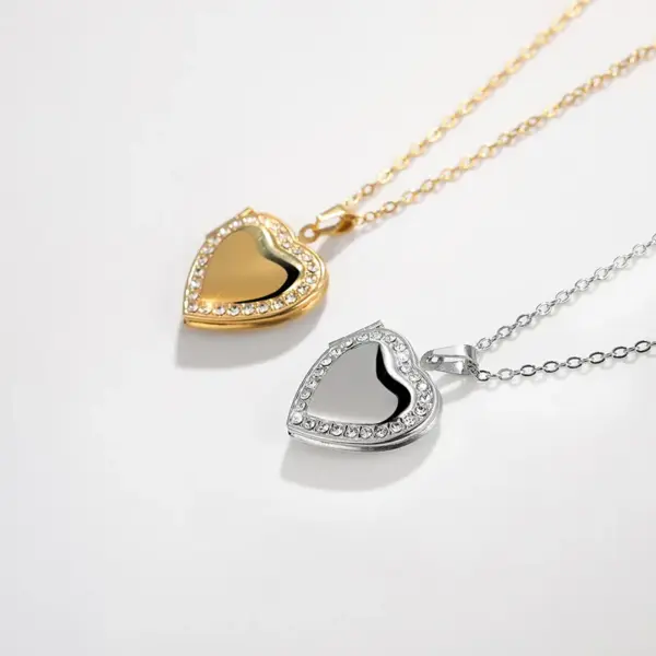 Wholesale Jewelry Sweet Heart Shape Titanium Steel Rhinestones 18K Gold Plated Inlay Locket Necklace