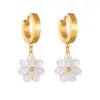 Wholesale PVD Coated Real Gold Plated 18K Gold Flower Titanium Steel Sweet Pastoral Waterproof Non Tarnish Titanium Steel Layered Necklaces