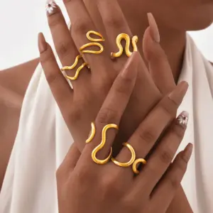 PVD Coated Real Gold Plated 18K Gold Irregular 201 Stainless Steel IG Style Basic Waterproof Non Tarnish Rings