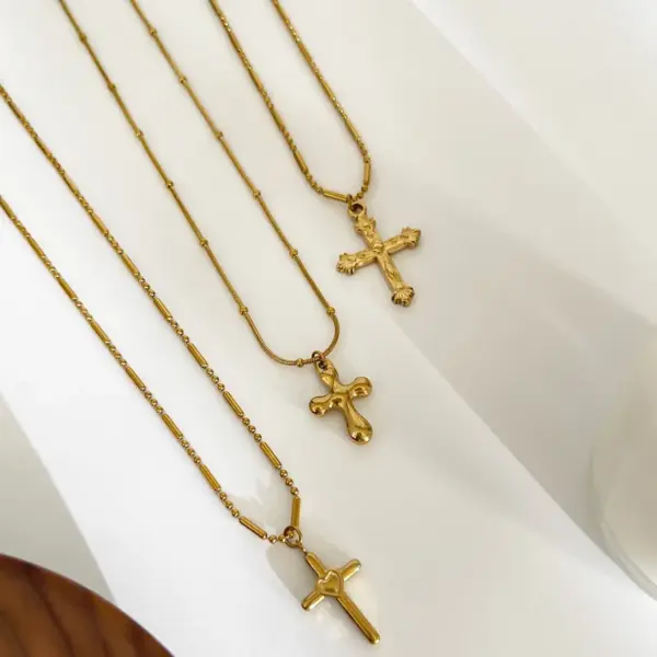 Wholesale Jewelry Modern Style Classic Style Cross Titanium Steel Plating Pendant Necklace