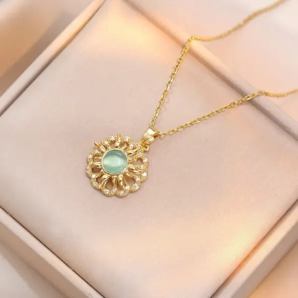 Titanium Steel Zircon Flower Necklace Women's Fashion Jewelry Bohemian Style Micro-Paved Small Batch Design Luxury Aesthetic