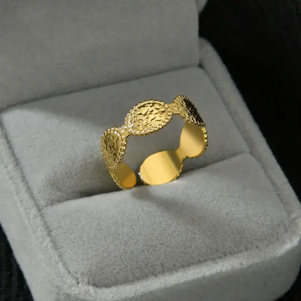 Wholesale New Gold Oval Simple Stainless Steel Ring
