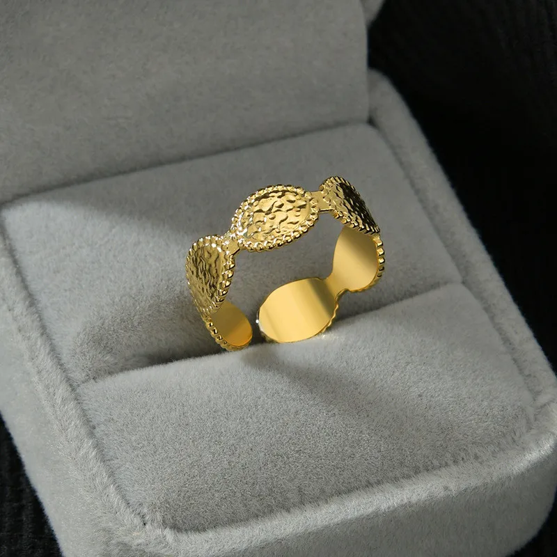 Wholesale New Gold Oval Simple Stainless Steel Ring