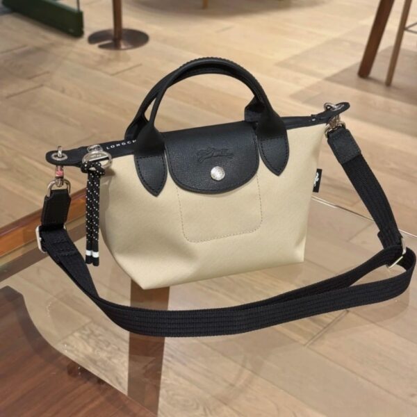 Wholesale French Longxiang Energy Series Dumpling Bag Tote Bag for Men and Women, Single Shoulder Crossbody Bag, Casual Commuter Bag for Women