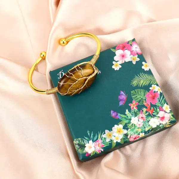 Wholesale Casual Geometric Crystal Copper Cuff Bracelets Wristband Bracelets In Bulk