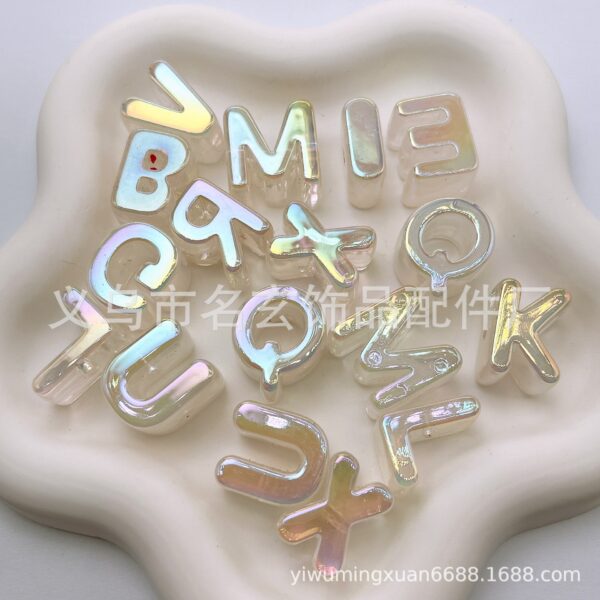 Wholesale Acrylic high-transparency cloud-like letter beads