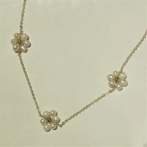 Wholesale Fashion Flower Copper Necklace Pearl Copper Necklaces