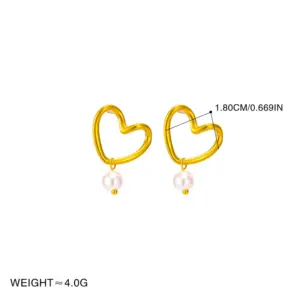 Heart-shaped Pearl Stud Earrings