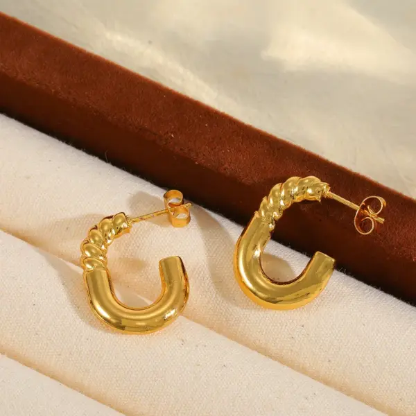 1 Pair Basic Simple Style C Shape Irregular Geometric Plating 304 Stainless Steel 18K Gold Plated Earrings