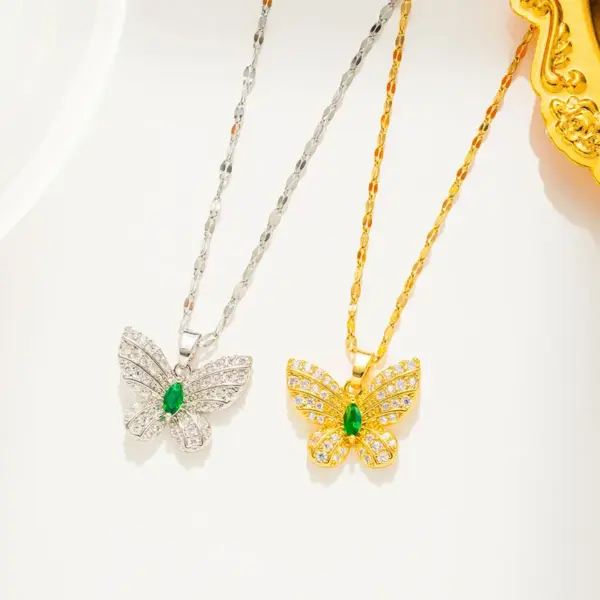Wholesale PVD Coated Real Gold Plated Butterfly Key Lock Stainless Steel Waterproof Non Tarnish Pendant Necklace