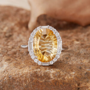Natural citrine 10*14 white gold