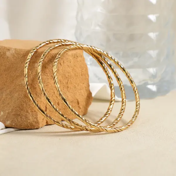Wholesale Punk Simple Style Round 304 Stainless Steel Plain Bracelet In Bulk