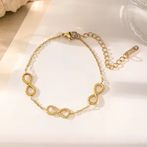 【XKB2240】3 Number 8 Bracelets / Gold