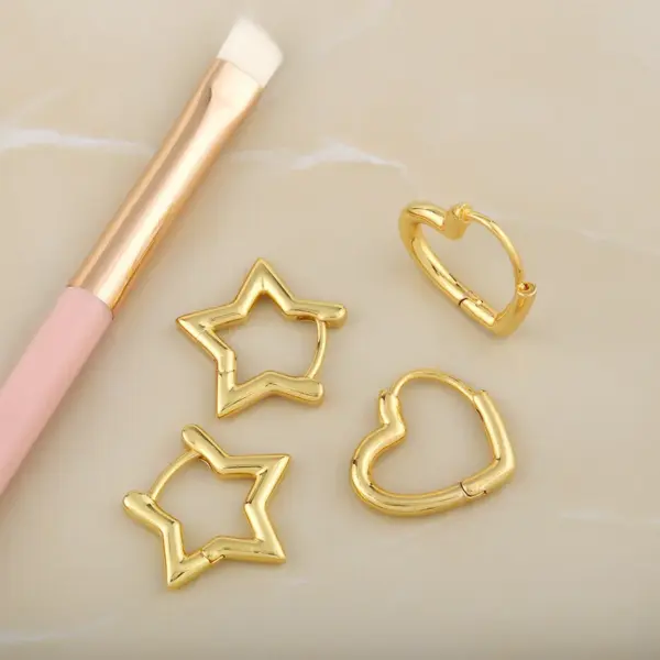 Wholesale Fashion Heart Plating Copper No Inlaid Copper Earrings