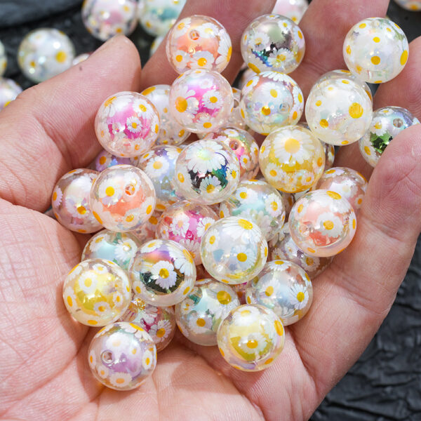 Wholesale 10pcs daisy print acrylic beads