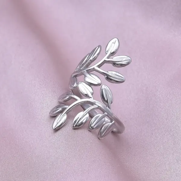 Wholesale PVD Coated Real Gold Plated 18K Gold Leaf 304 Stainless Steel Elegant Simple Style Waterproof Non Tarnish Open Rings