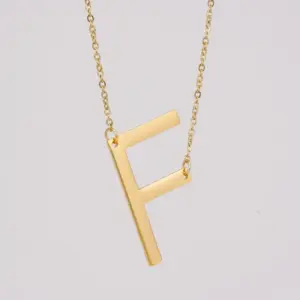 Gold F [with Chain]]