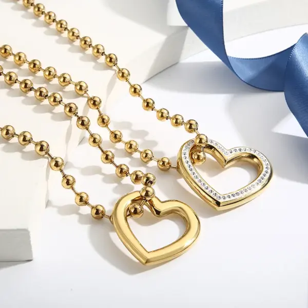 Wholesale PVD Coated 18K Gold Plated Heart Shape Stainless Steel Streetwear Waterproof Non Tarnish Bracelets Necklace