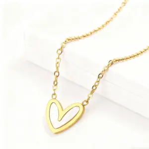 Gold / Average Size / 086