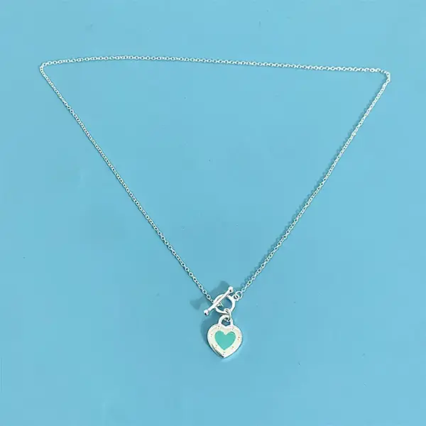 Vacuum Plating Real Gold Plated Heart Shape 304 Stainless Steel IG Style Casual Vintage Style Waterproof Non Tarnish Titanium Steel Pendant Necklace