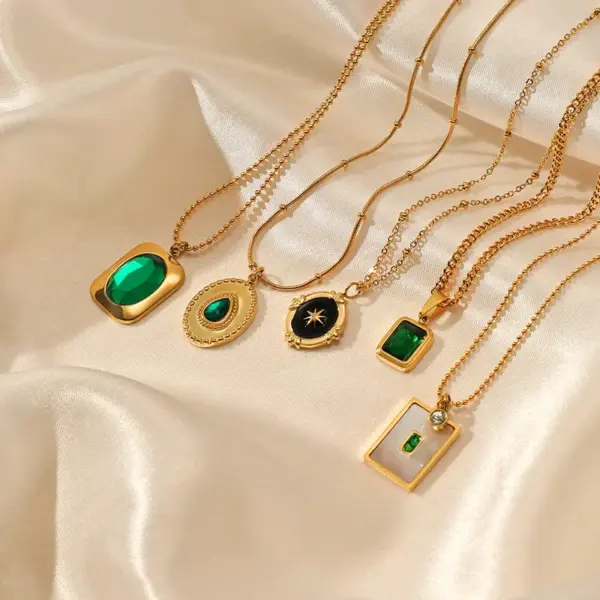 Wholesale Jewelry Retro Geometric 304 Stainless Steel Zircon Inlay Stainless Steel Necklaces