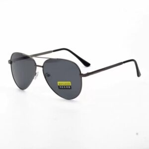 Toad polarized gray