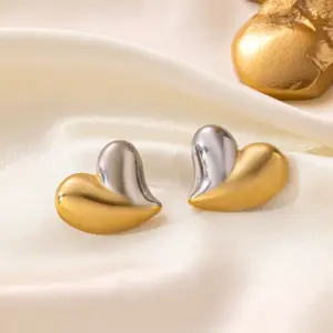 Tsg114 Love Ear Studs Diamond Color