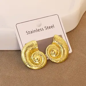 Gold / Average Size / Style 43