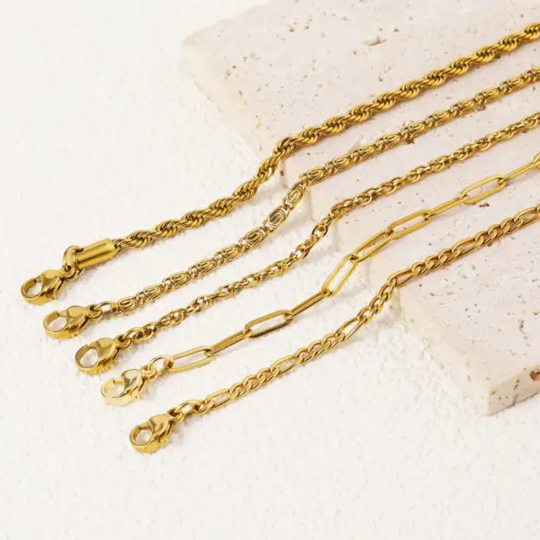 Simple Style Solid Color 304 Stainless Steel 18K Gold Plated Twisted Rope Chain Snake Chain Bracelets Chain Bracelet In Bulk